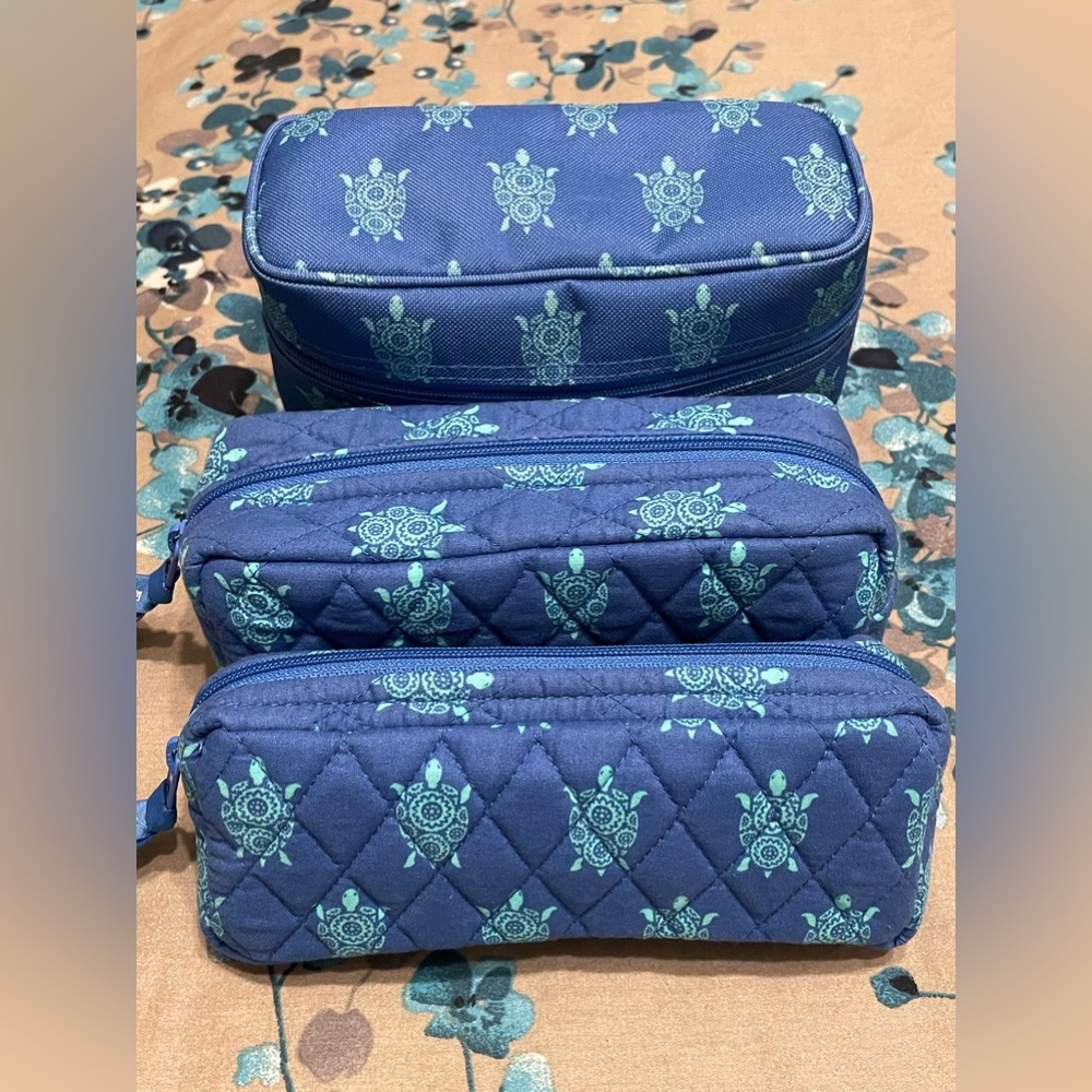 Vera Bradley Marine Turtles Cosmetic Bag Set